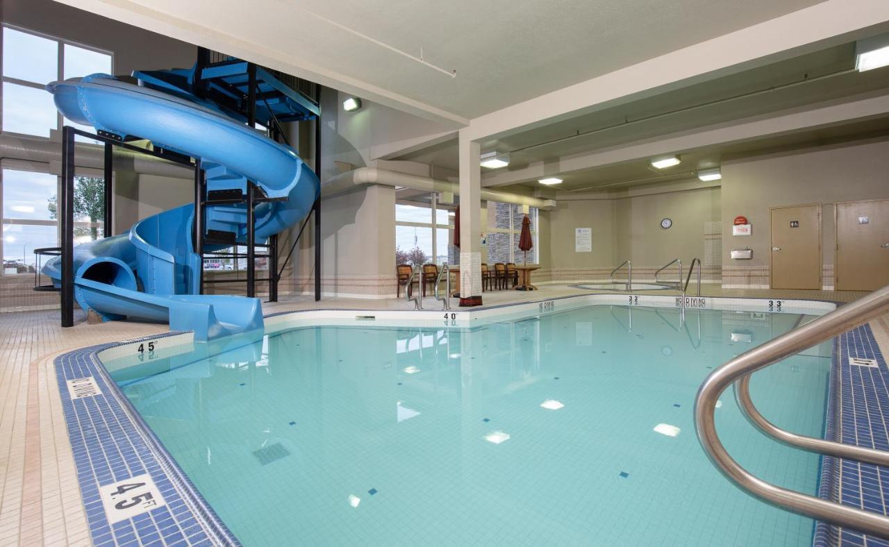 Pomeroy Hotel Fort St. John Dış mekan fotoğraf